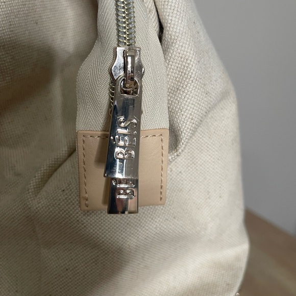 BÉIS The Weekender Bag – Beige – Excellent Condition - Picture 7 of 8